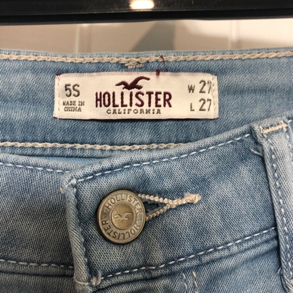Hollister size 27 light denim jegging - Picture 2 of 3